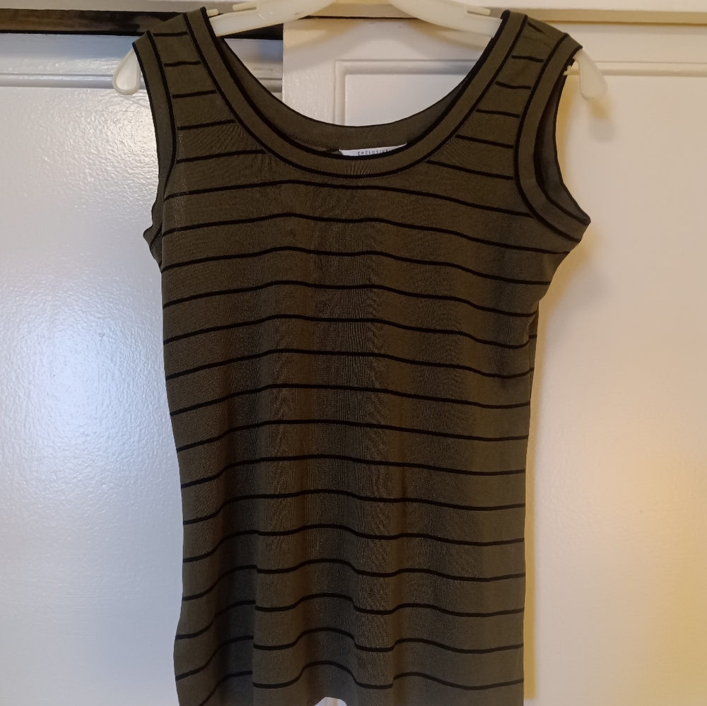 Exclusively Misook Petite Pullover - image 1